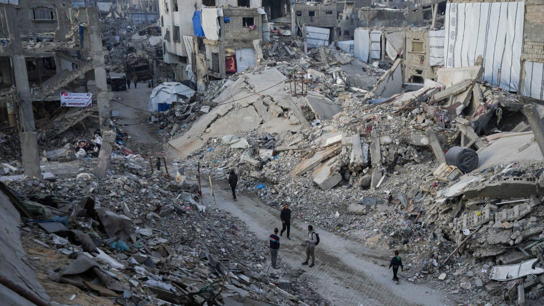 Letters: Coverage of war in Gaza lacks balance